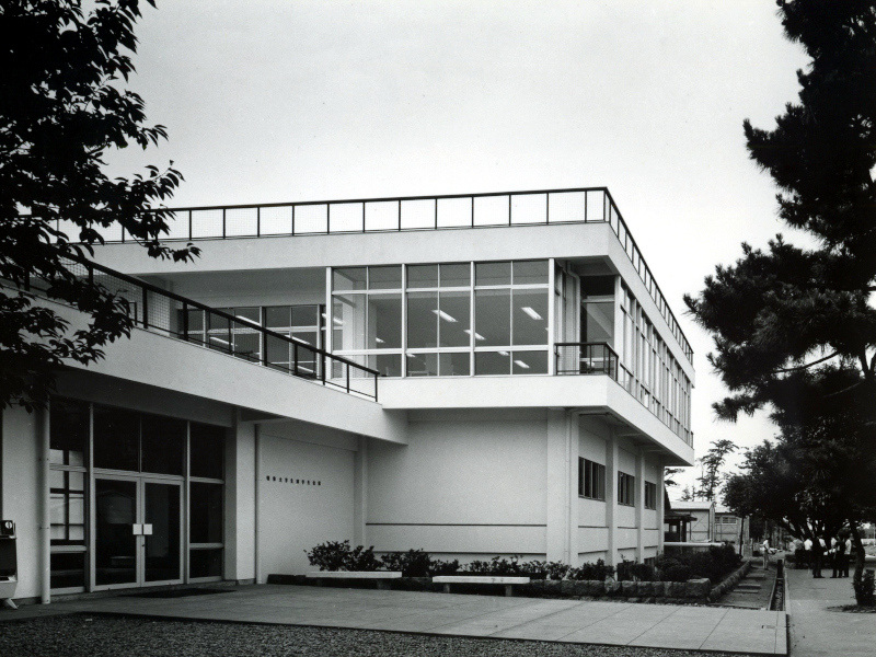 明治大学　生田学生会館