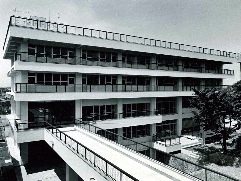 明治大学　和泉学生会館