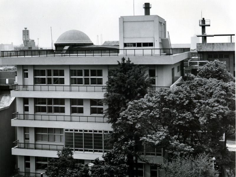 明治大学駿河台校舎　3号館