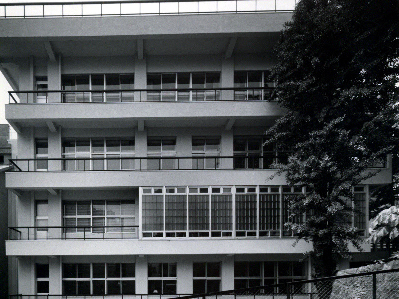 明治大学駿河台校舎　3号館